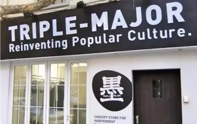 JackeyLove ：对面AD英雄池顺手的只有这几只 这版本不太厉害 没做特别针对