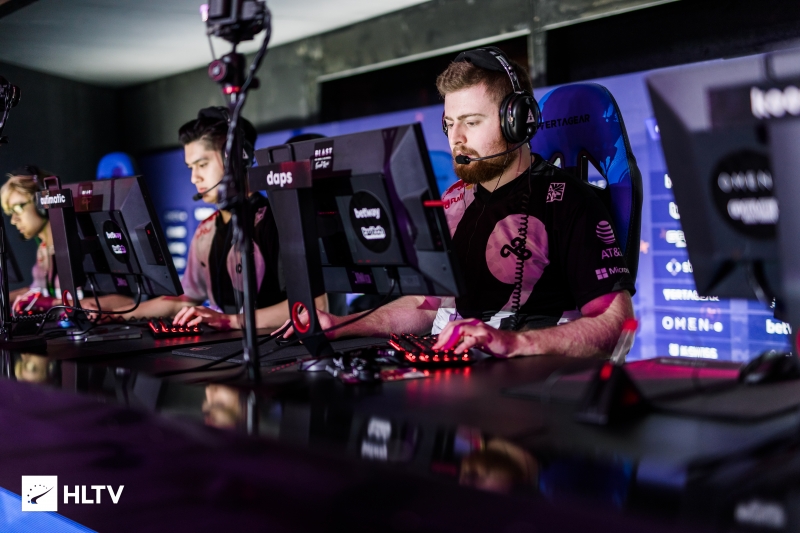 LPL解说赛前预测：无一人认为WBG会赢！管泽元觉得双方将打满五局！